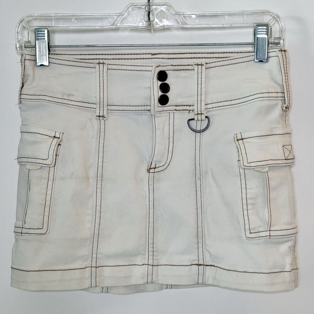 URBAN OUTFITTERS Mini Skirt Women's Junior Sz XS White Denim w/Pockets Boho READ
